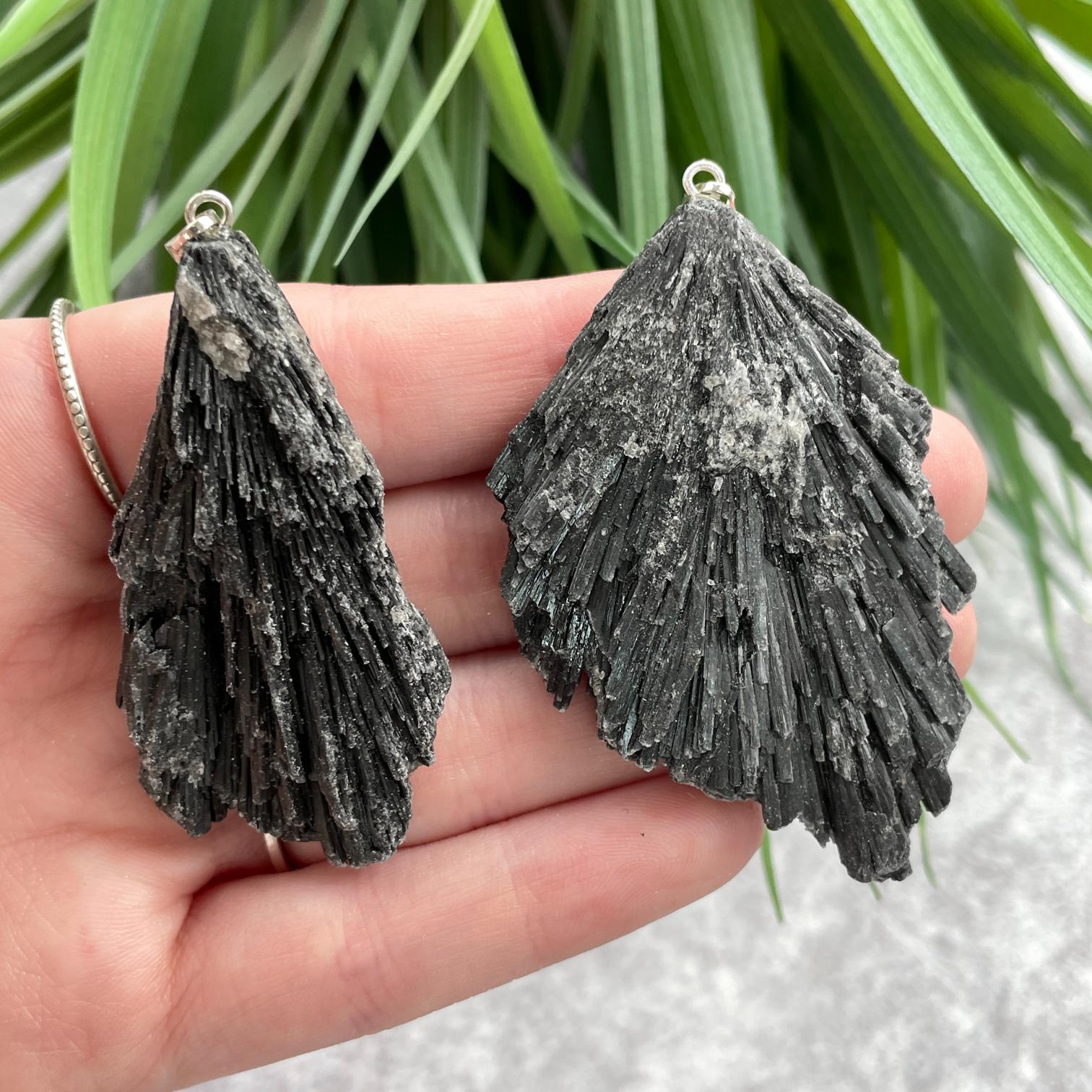 Rough Pendant - Black Kyanite - 1pc Rough Pendant - Black Kyanite - 1pc